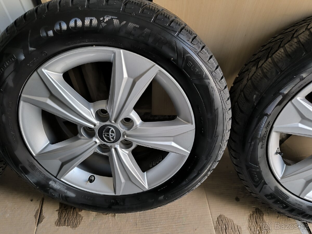 ALU kola Toyota CHR 5x114,3 R17 Originál, zimni pneu+TPMS - 6