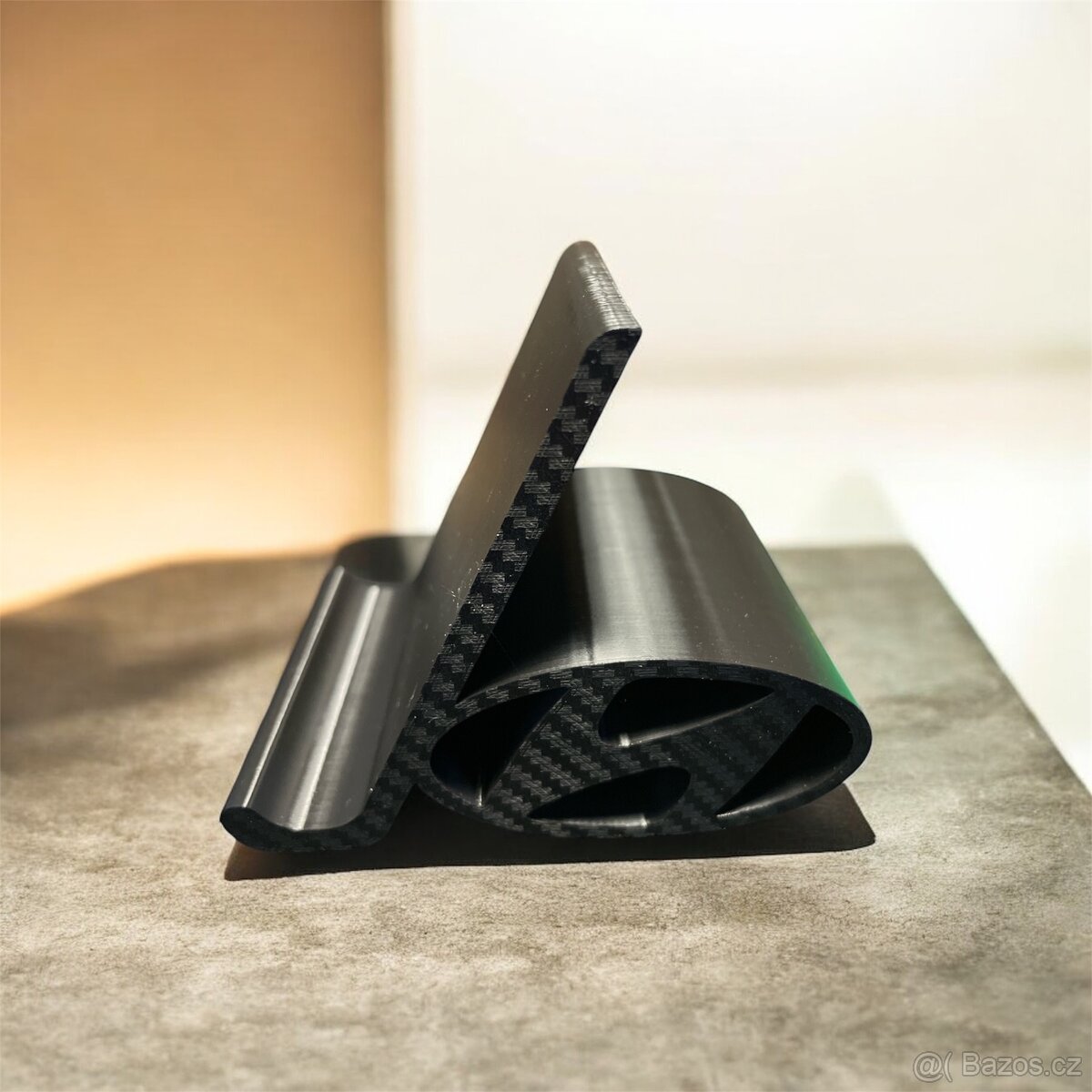 Stojánek na mobil - 6