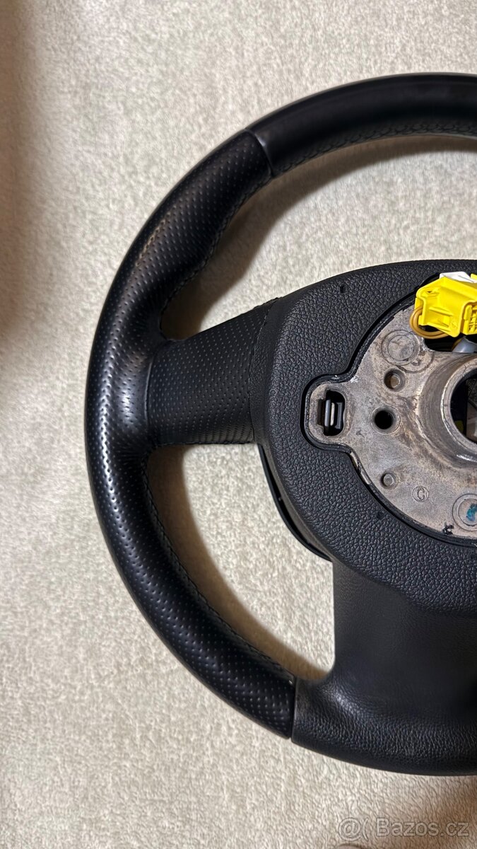 Volant Octavia 2 RS facelift - 6