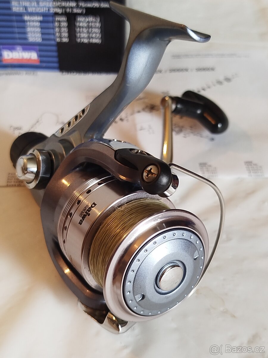 RYBÁŘSKÝ NAVIJÁK DAIWA CROSSFIRE 3050X - 6