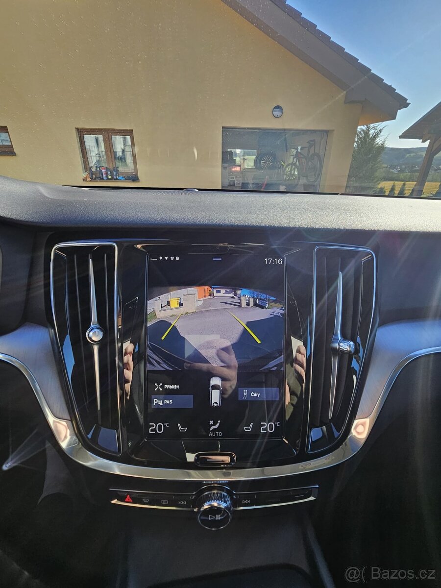 Volvo v 60 D3 rok 2020 - 6