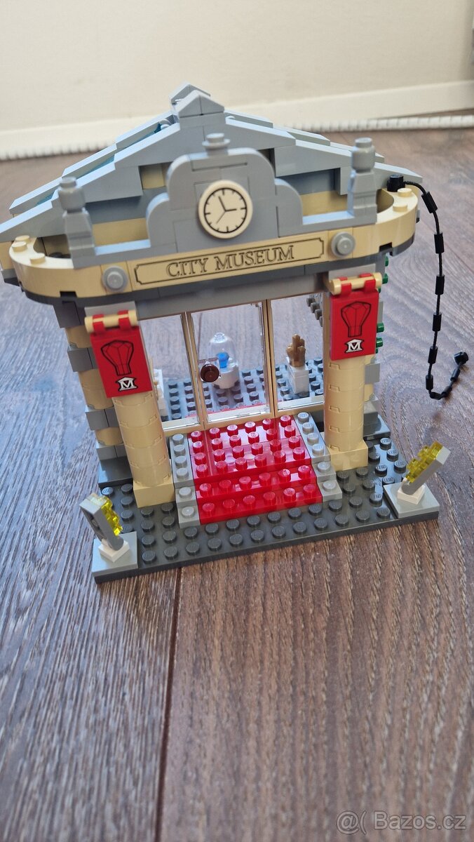 Lego City 60008 Krádež v muzeu - 6