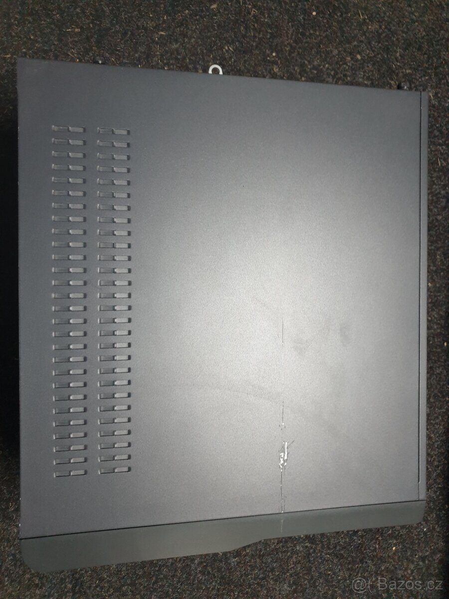 intel core quad 4 jadro 4x 2,5ghz - 6