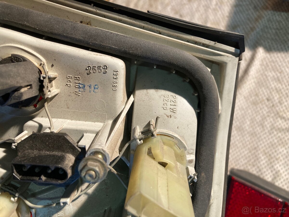 Kufrová/zadní světla - bmw e34 - 6