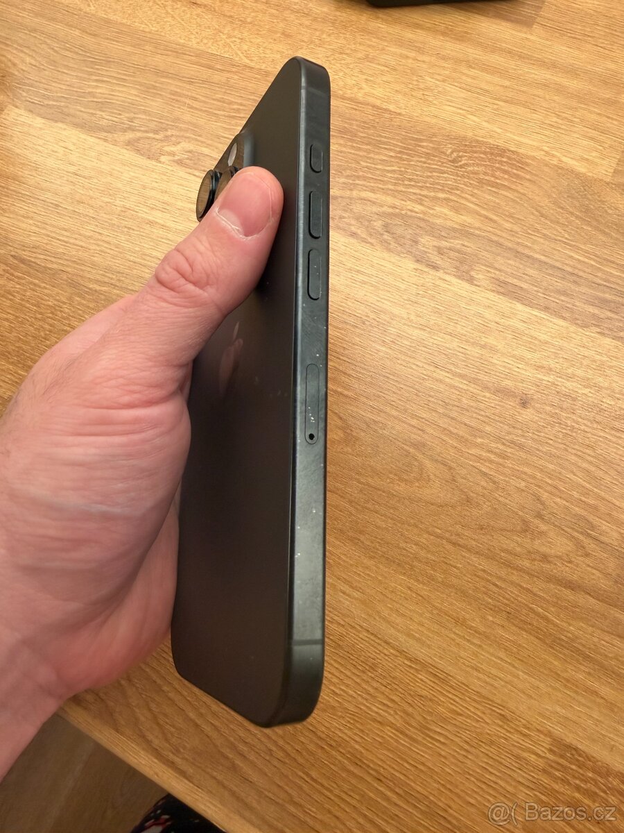 Prodám iPhone 16 Pro 256 GB – Black Titanium - 6