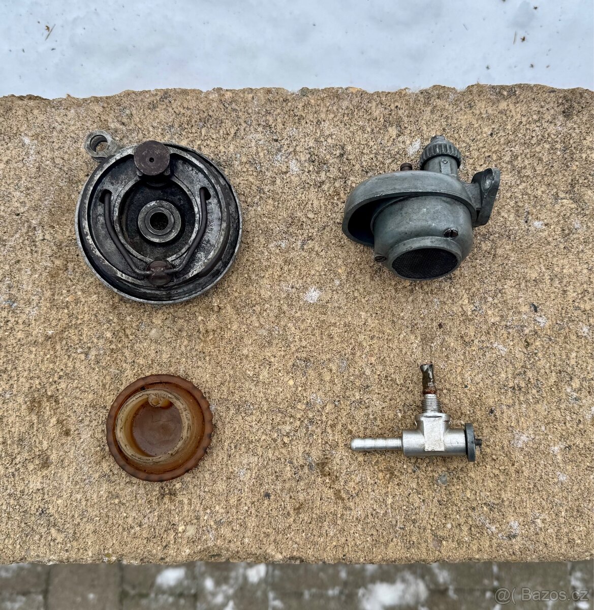 Stadion, Jawa Jawetta - dily - 6