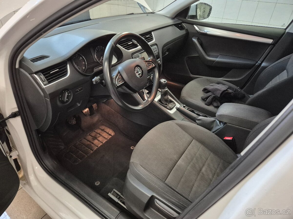Krásná Octavia 1.4TSI cng 81 kw - 6