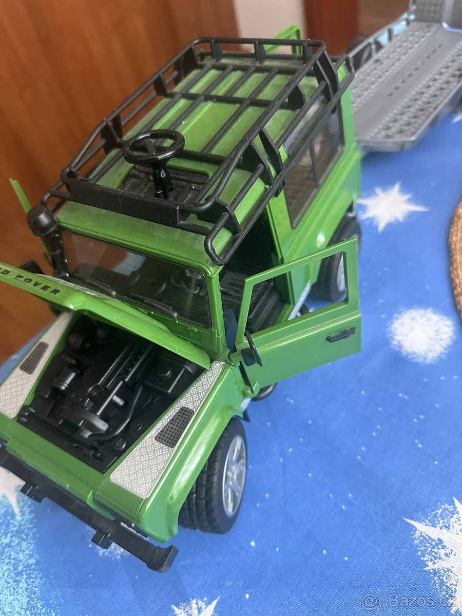 Bruder Jeep s vlekem. - 6