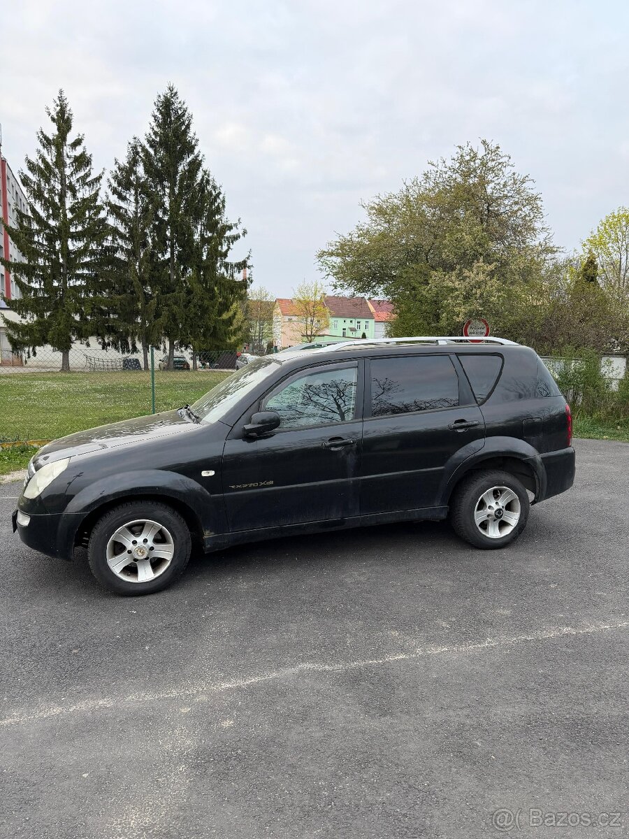 Ssangyong rexton - 6