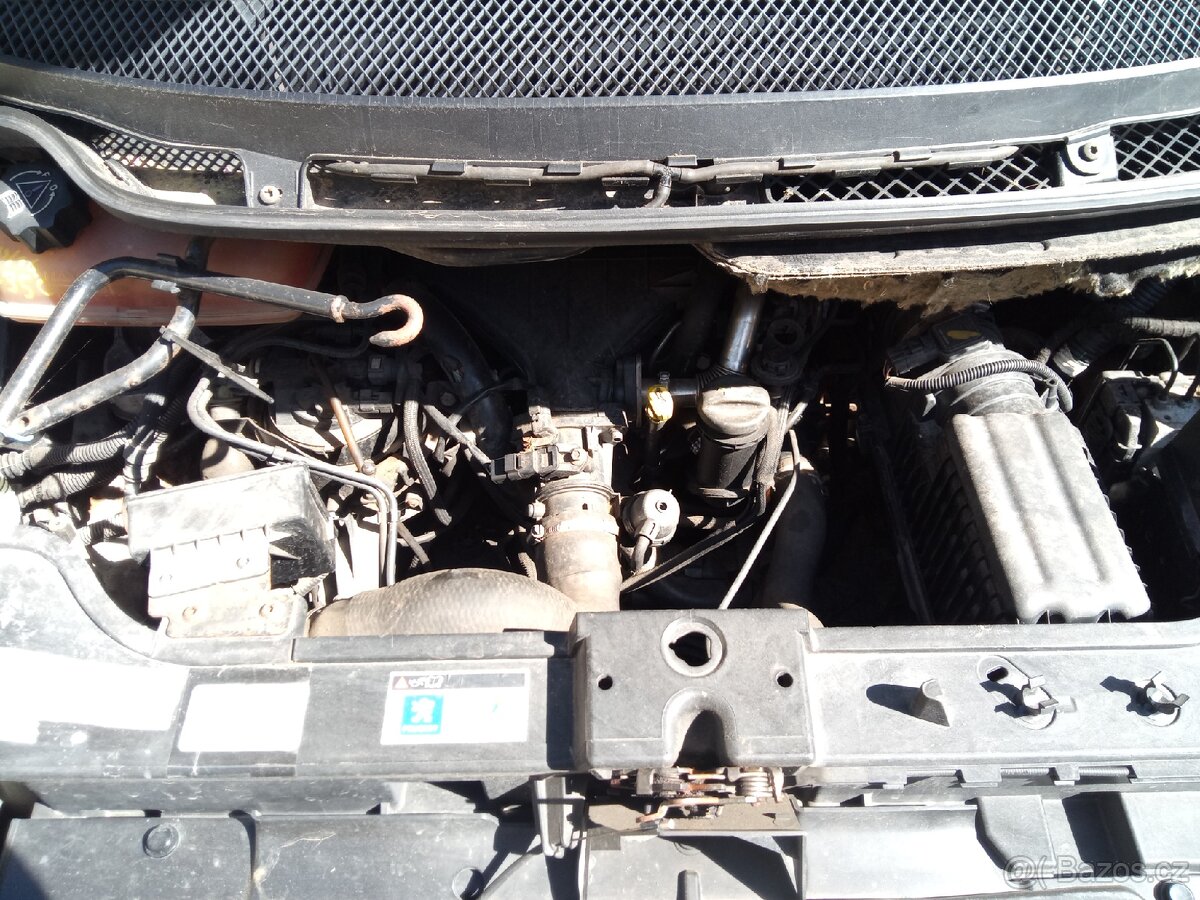 Peugeot 807 2.0HDi - 6