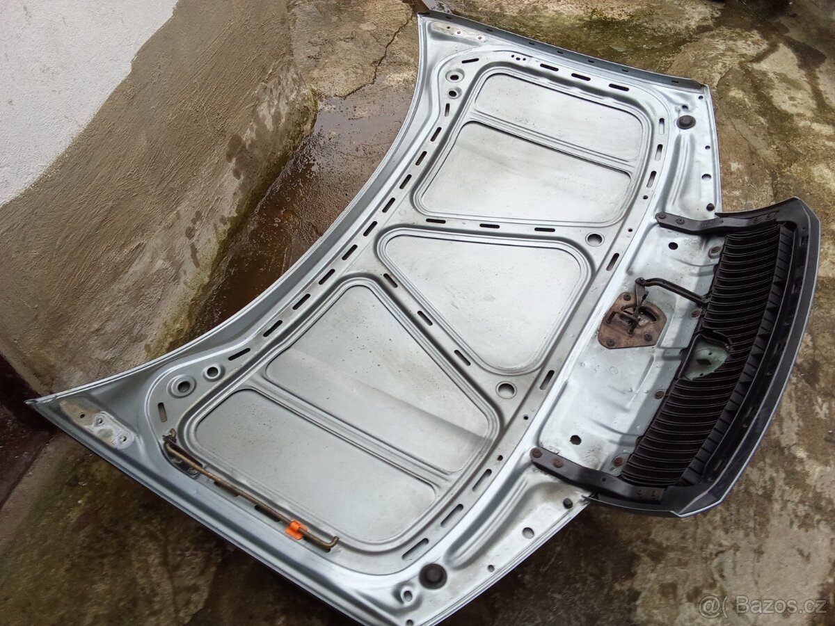 Přední kapota fabia 1 - 6