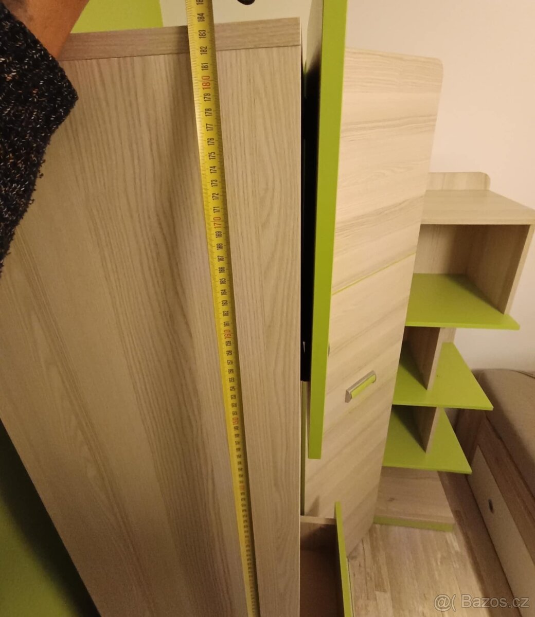 Rohová skříň - 6