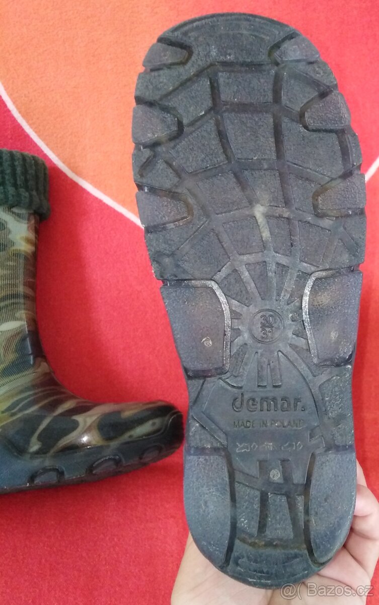 Gumáky nové, k převzetí na Žižkově - 6