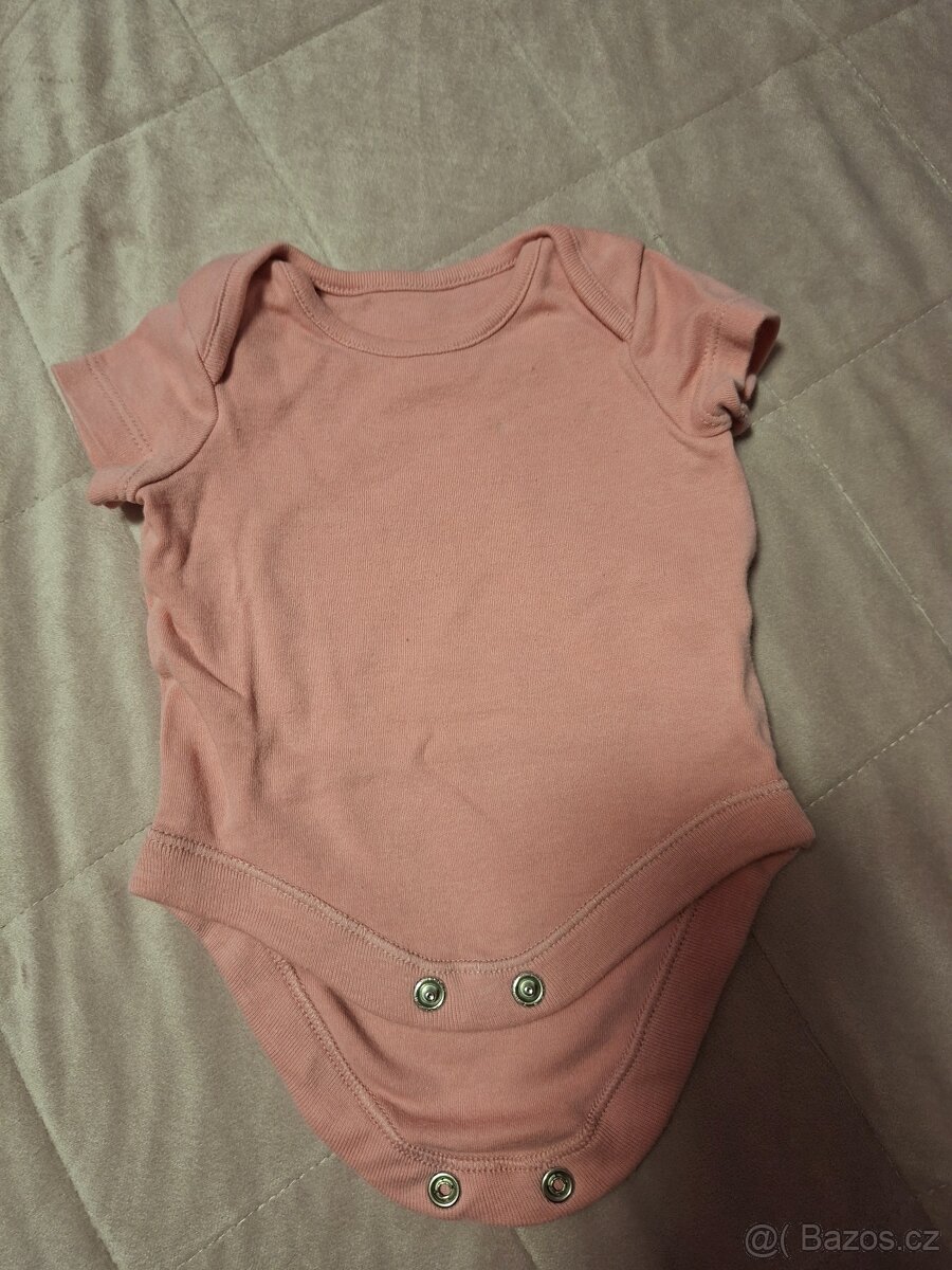 Body vel. 0 - 3 měsíce - 6