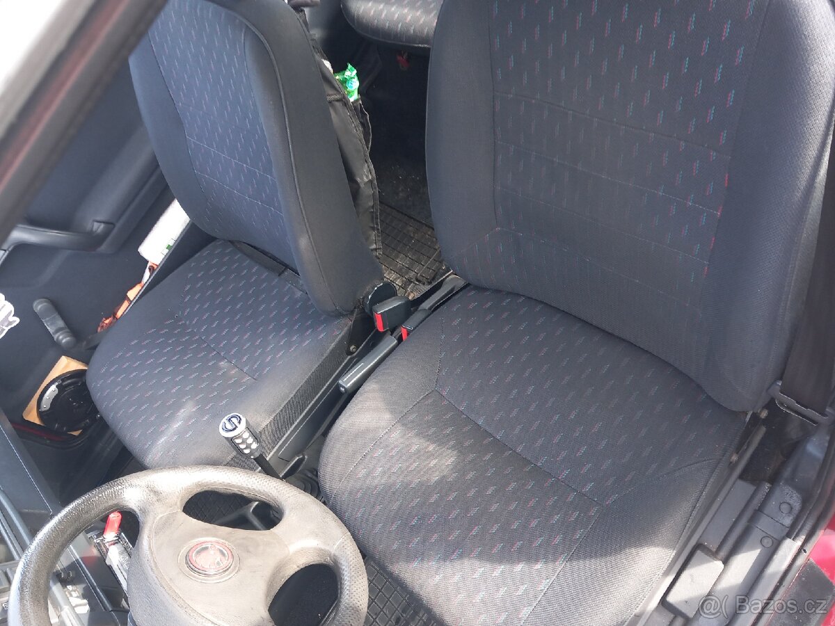 Škoda Favorit 135 LS - 6