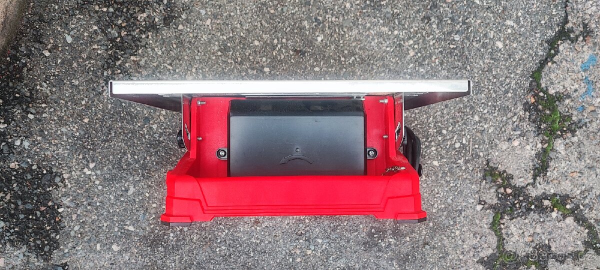 Řezačka obkladů Einhell - 6