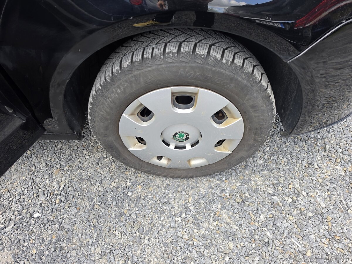 Volkswagen Polo
1.2 HTP - 6