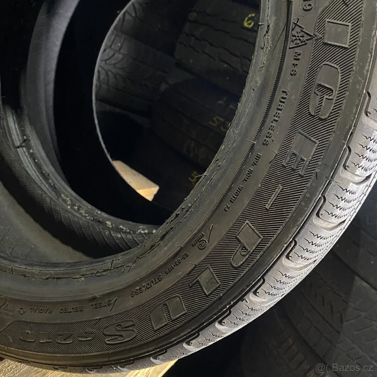 Zimní pneu 215/50 R17 95V XL Roralla 5,5mm - 6