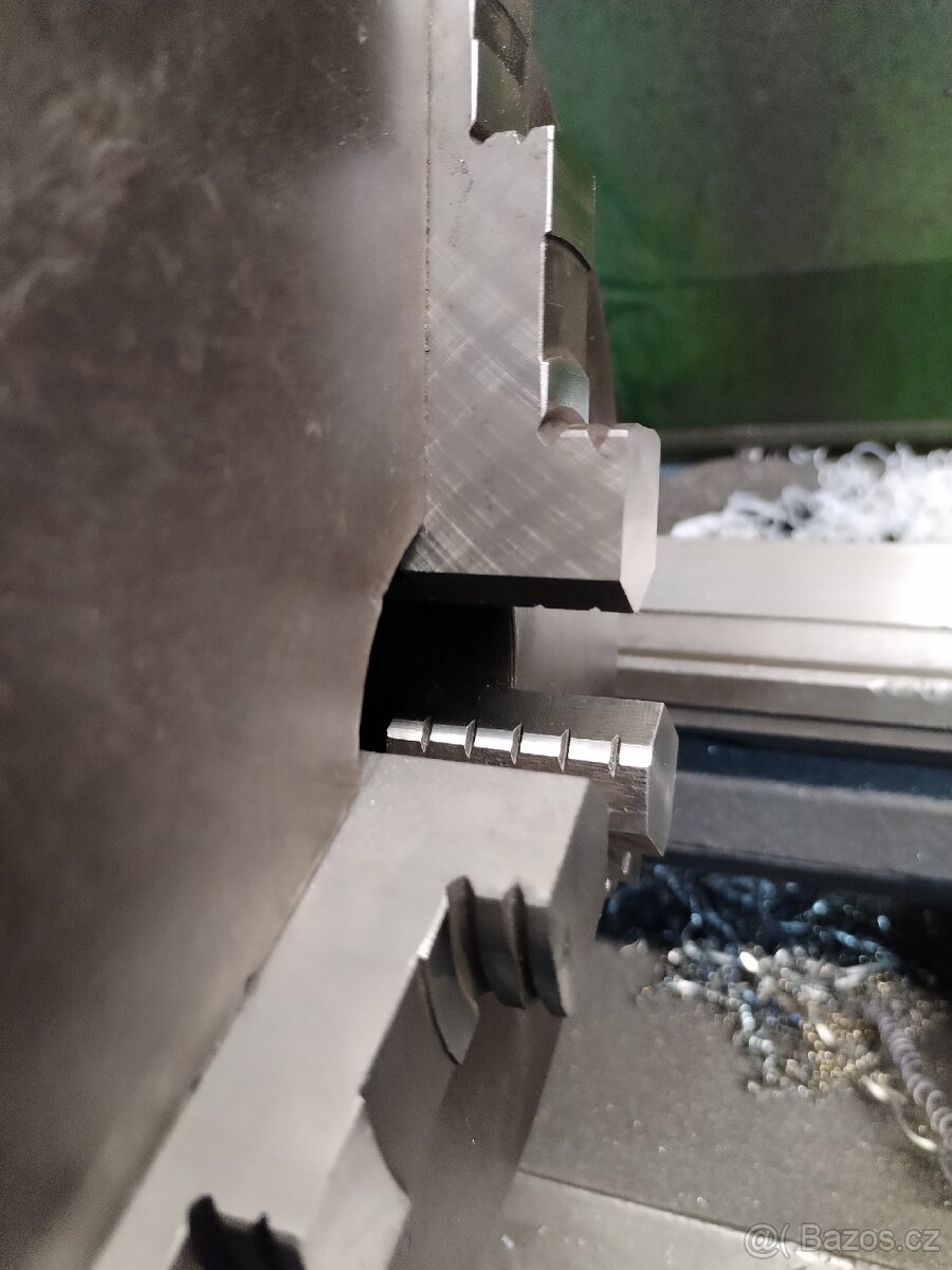 Soustruh zmm/3mm typ c11 točná délka 1500 - 6