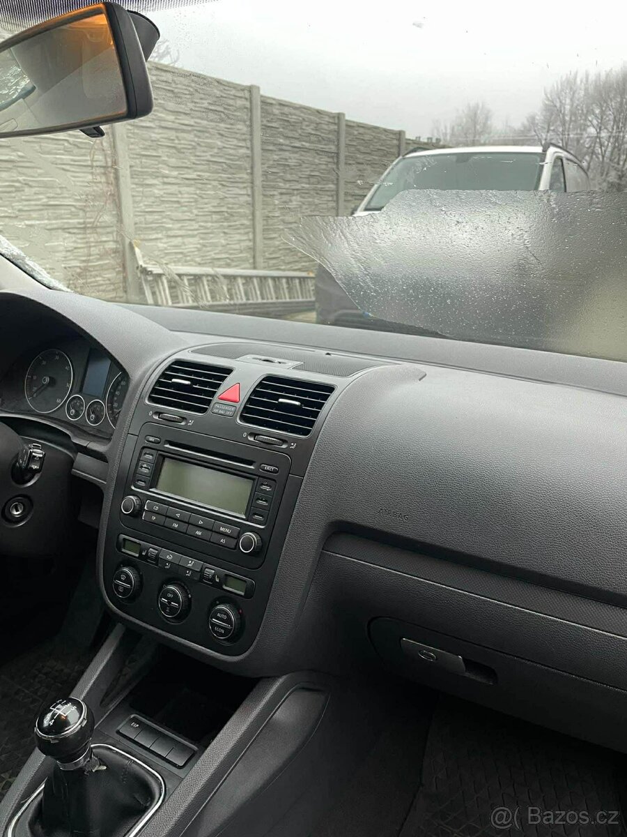 VW Golf V 1.9Tdi 66kW - 6