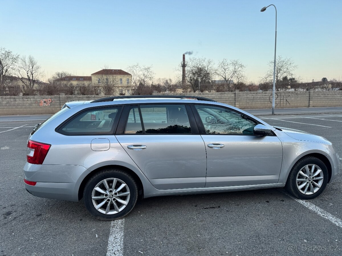 Škoda Octavia 2.0 TDi ČR digi klima - 6