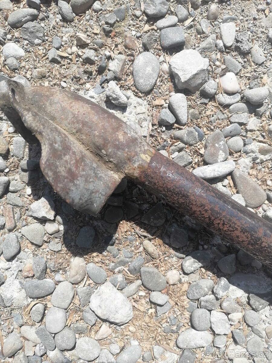 Sací potrubí Tatra 12 - 6