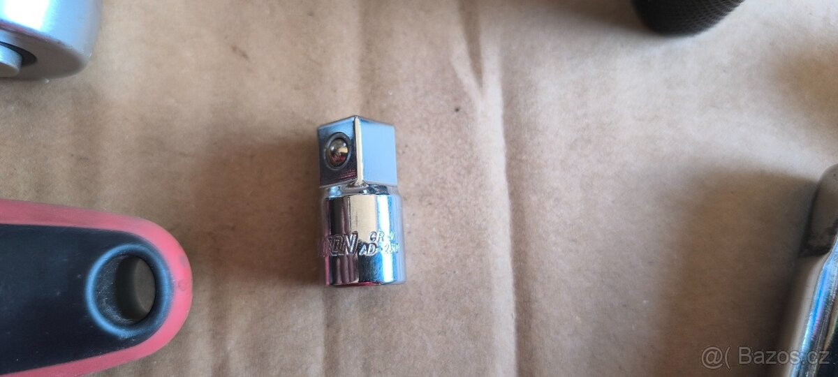 různé ráčny a ořechy - 6