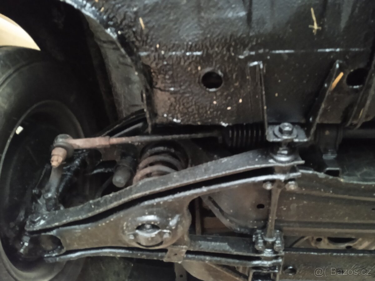 Škoda 105 (motor Favorit, 5q) - 6