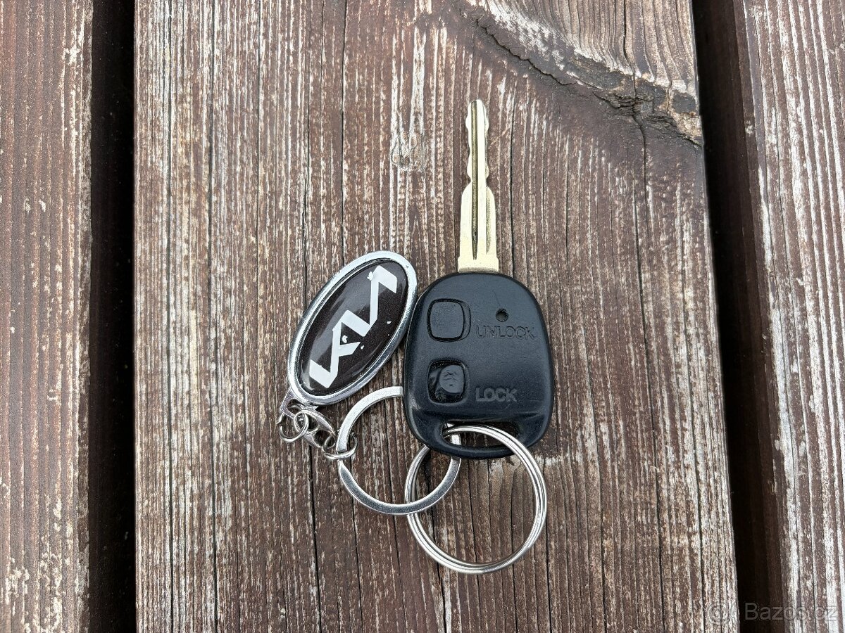 Kia Rio 2003 - 6