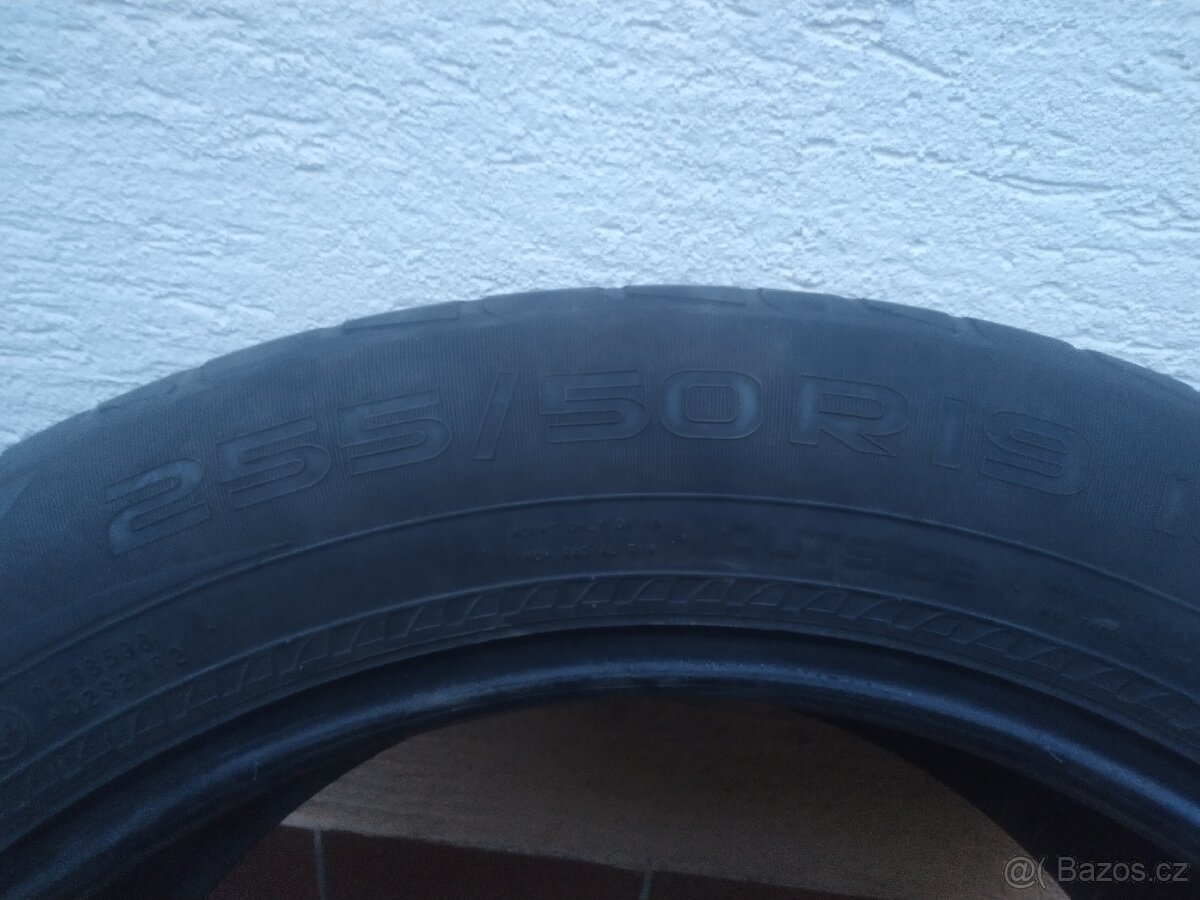 Letní gumy Nokian 255/50/19 - 6