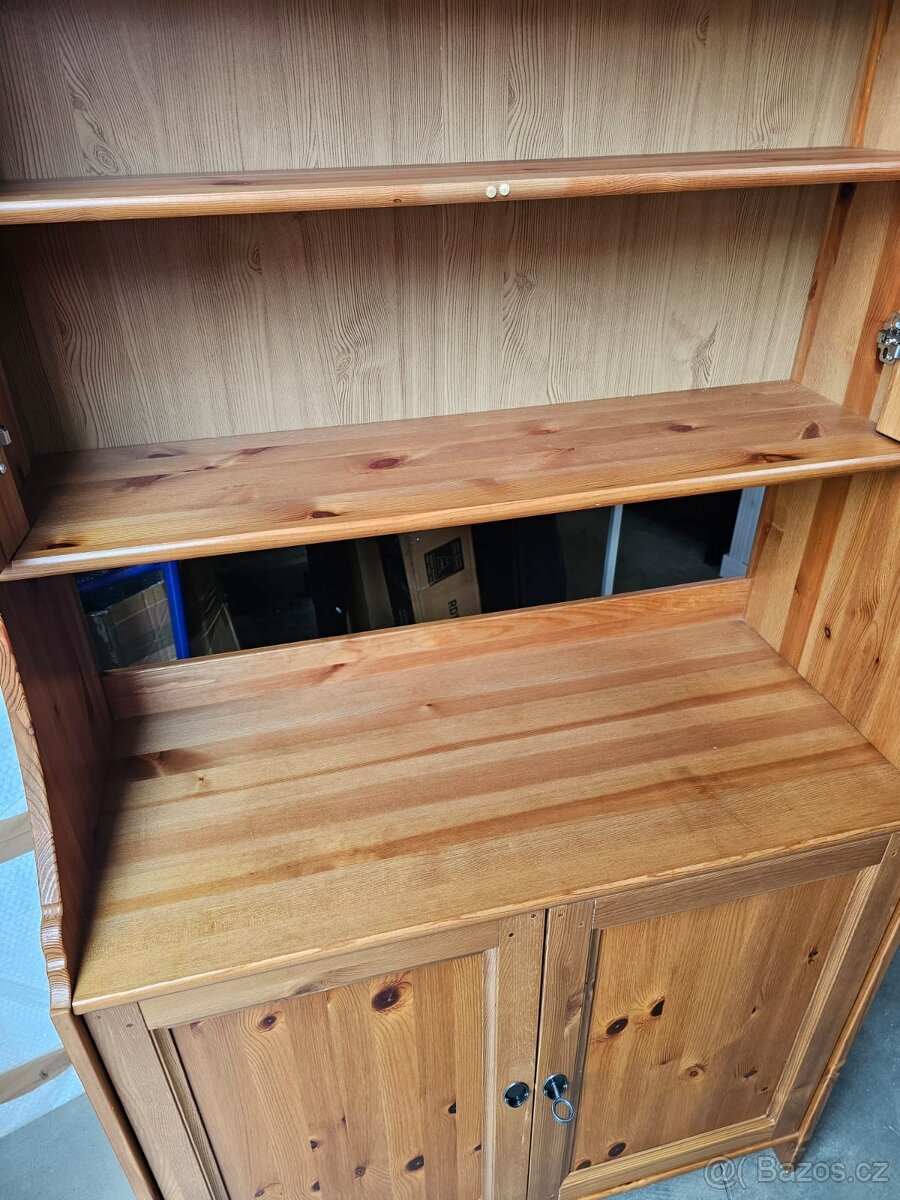 VITRÍNA IKEA LEKSVIK - 6