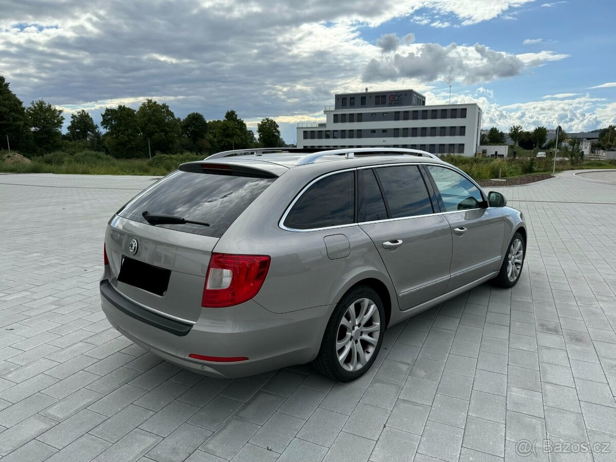 Škoda Superb 2012, DSG, Max vybava(Vymena Superb3, PassatB8) - 6