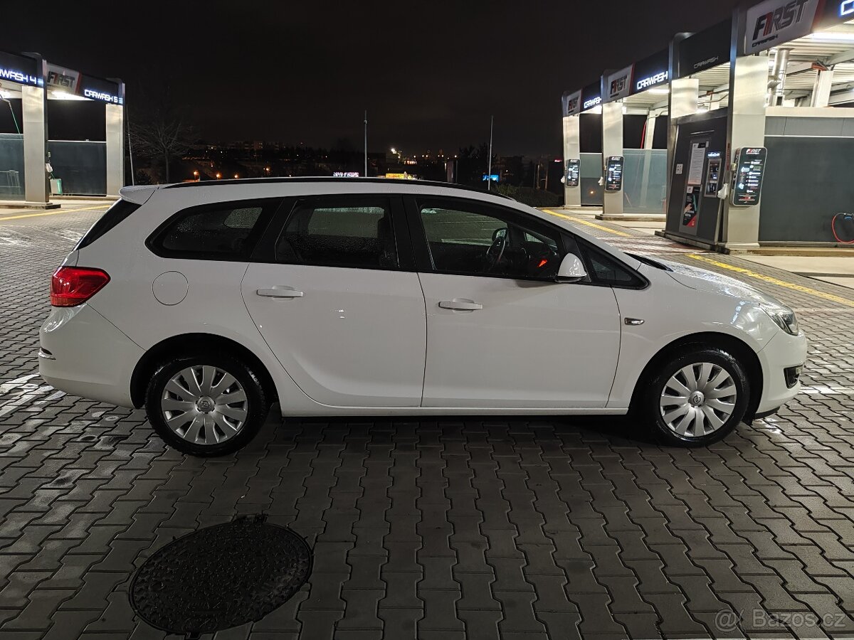 Opel Astra J 1.4 benzin - 6