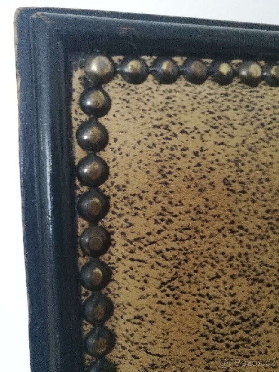 Prodám starožitný stůl ,6 židlí,dvě křesílka - 6