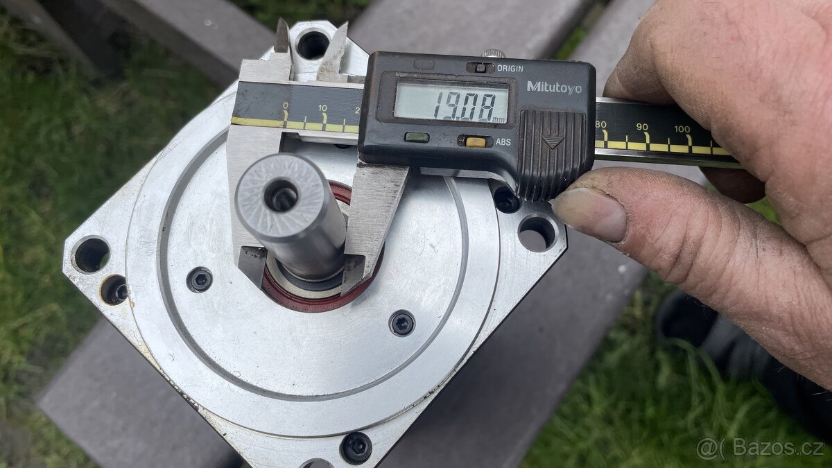 Krokový motor TG drives - 6