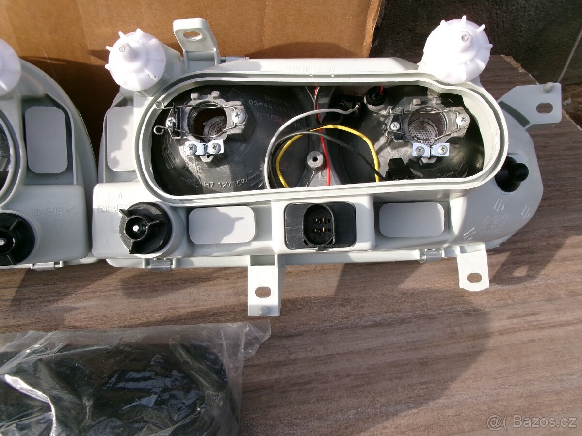 VW GOLF 3 - přední čirá černá světla H7 a H7 - 6