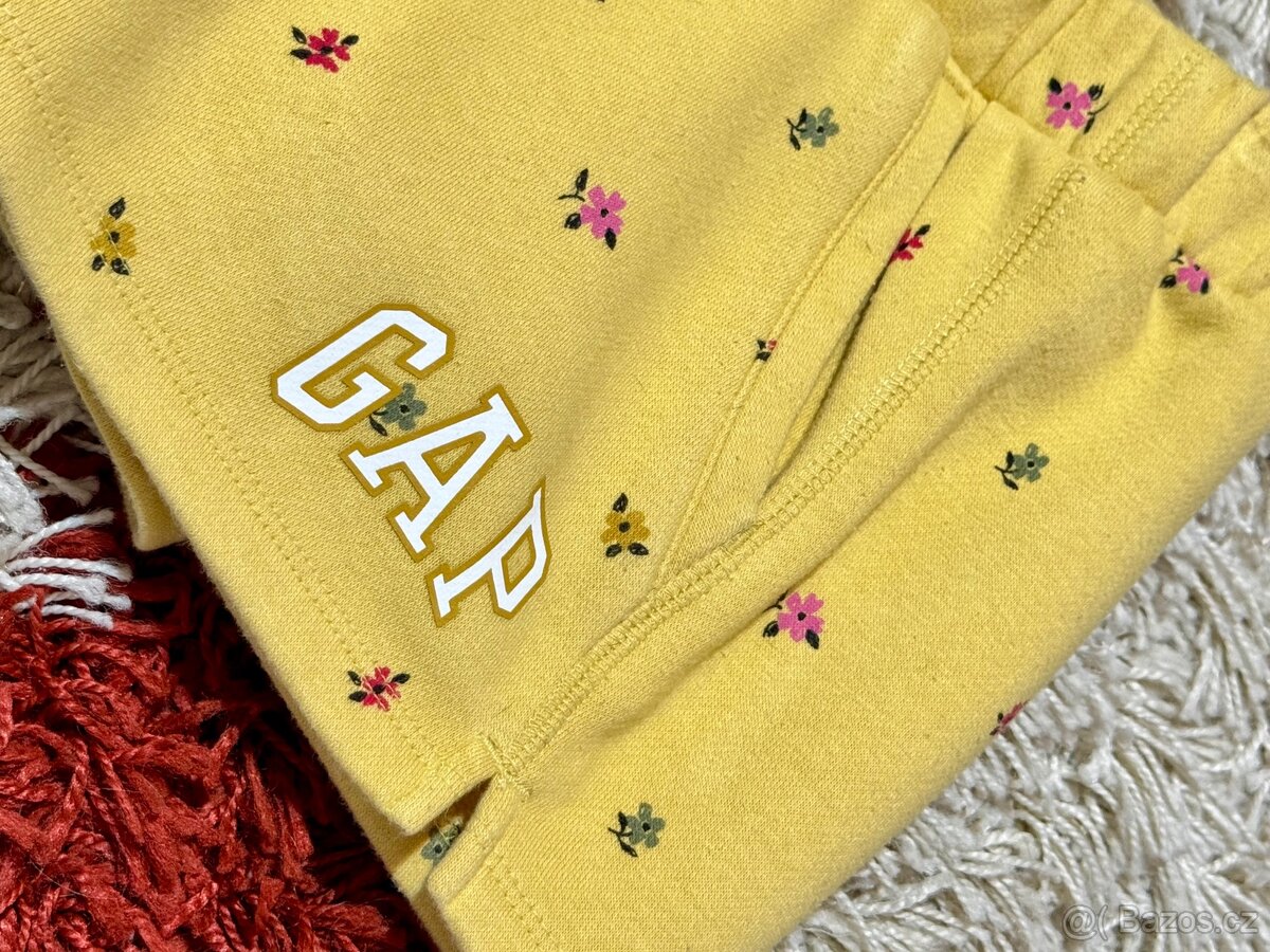 Teplákové šortky GAP 116/122 - 6