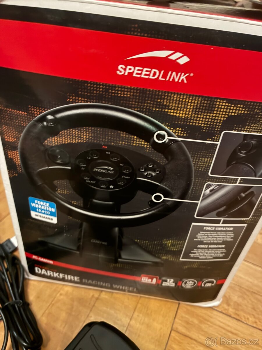 Herní volant , pedály a dvě hry - 6