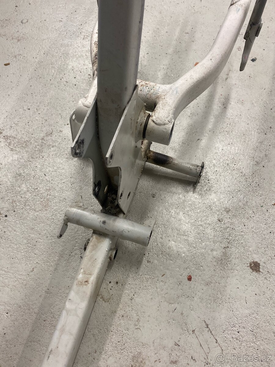 Ram Jawa panelka, 19 kyvka - 6