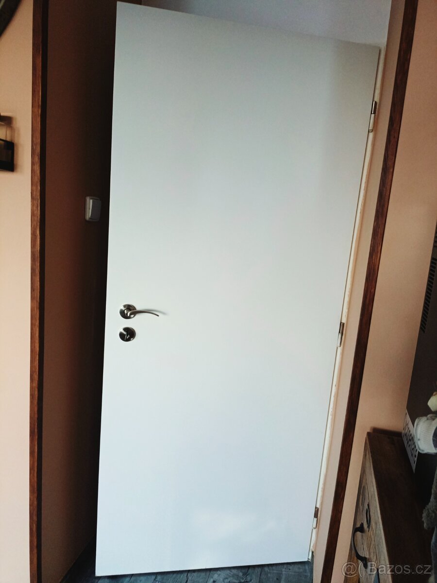 4krát dveře za odvoz zdarma bez kování a zámků - 6