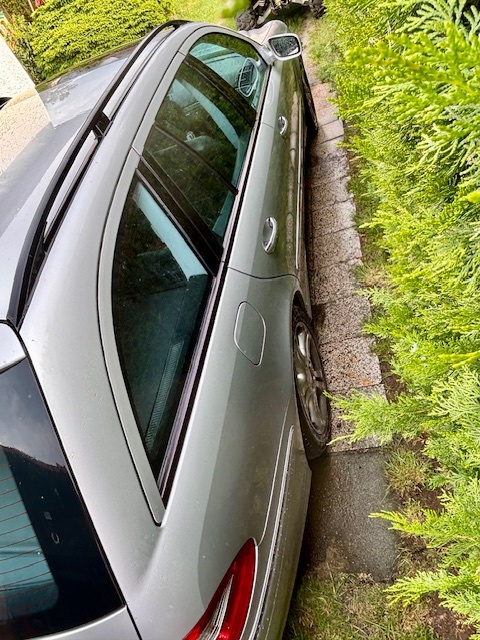 Mercedes-Benz E 320 CDI 4-matic - 6