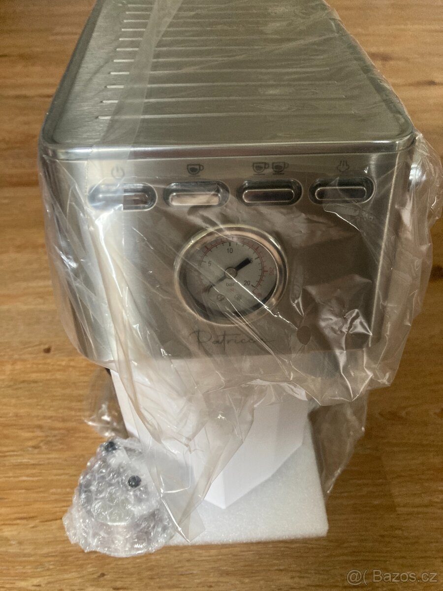 pákový kávovar Patricca Lacrema - NOVÝ - 6