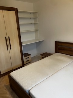 ZDARMA nábytek skřín, manž.postel a další - 6