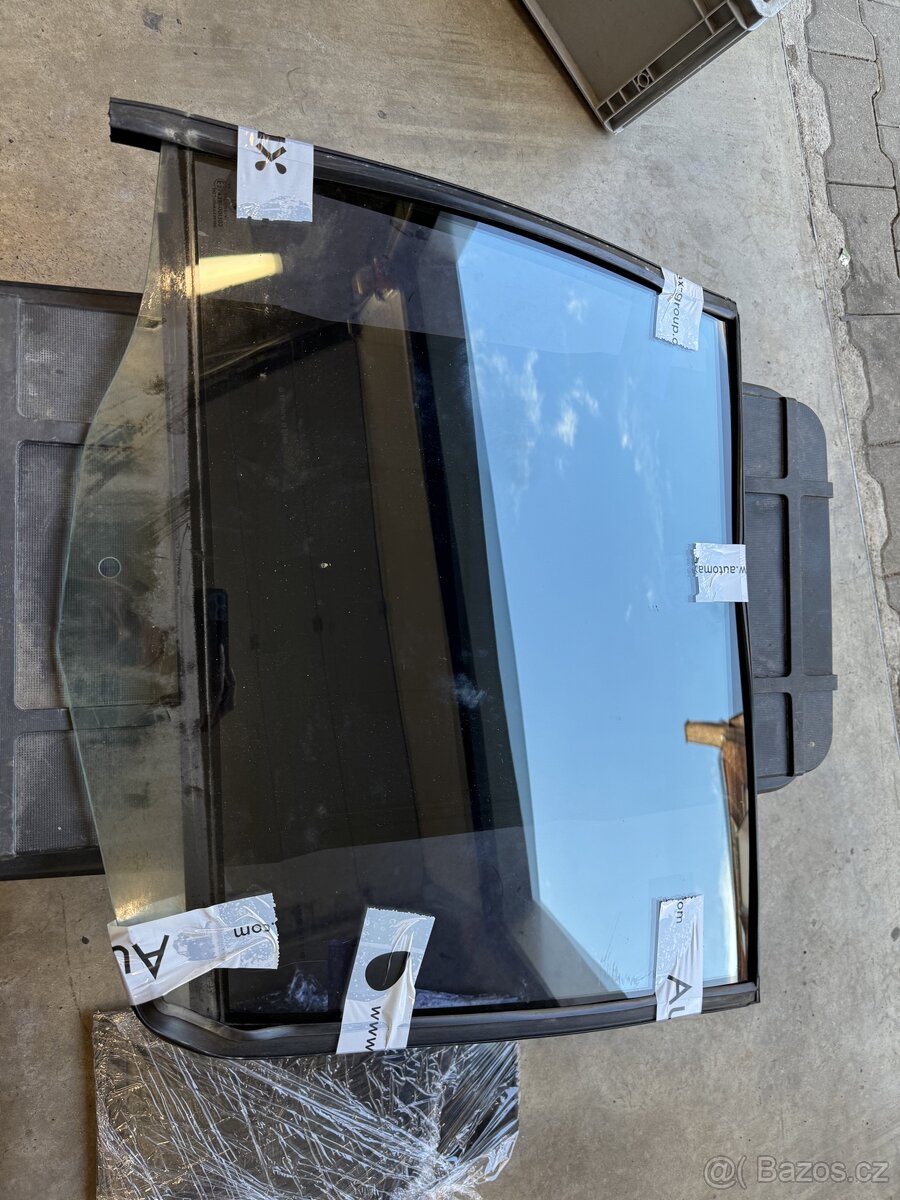 Prodám dvoj skla na bmw e39 touring - 6