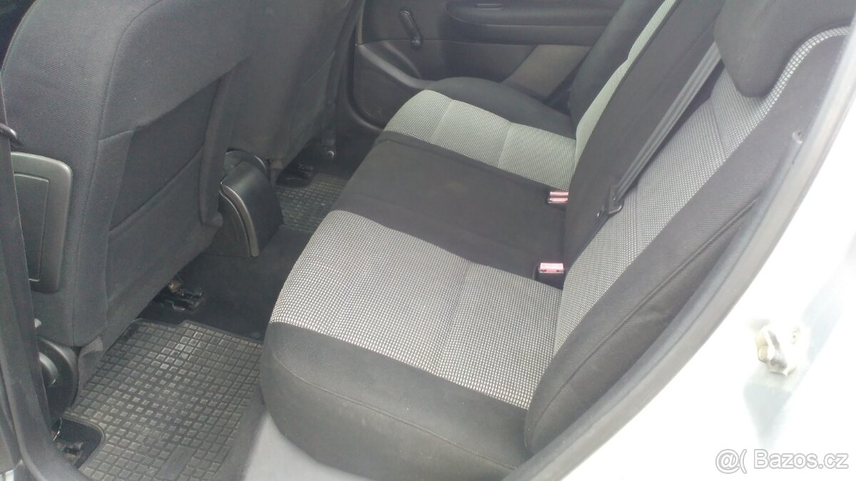 Peugeot 307 - 6