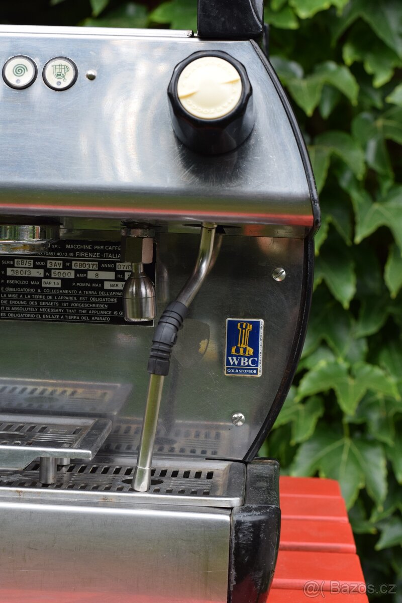 profesionální kávovar La Marzocco GB5 3gr plus acaia pearl - 6