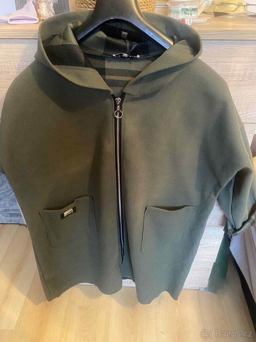 Italský flaušový kabátek vel 50 a více nový - 6