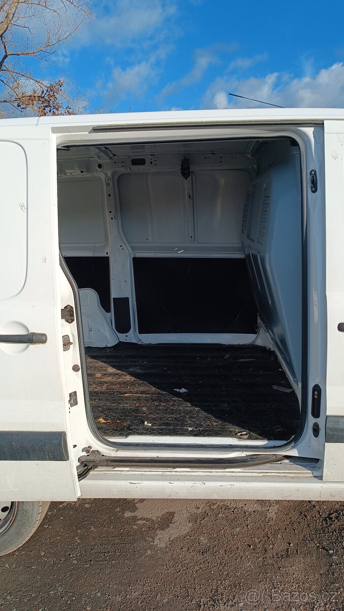 Citroën Jumpy 1,6Hdi Klima Koupeno v ČR 2015 - 6