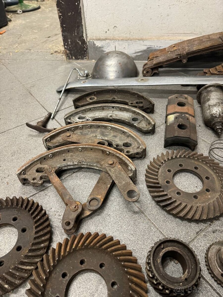 TATRA 87 náhradní díly - 6