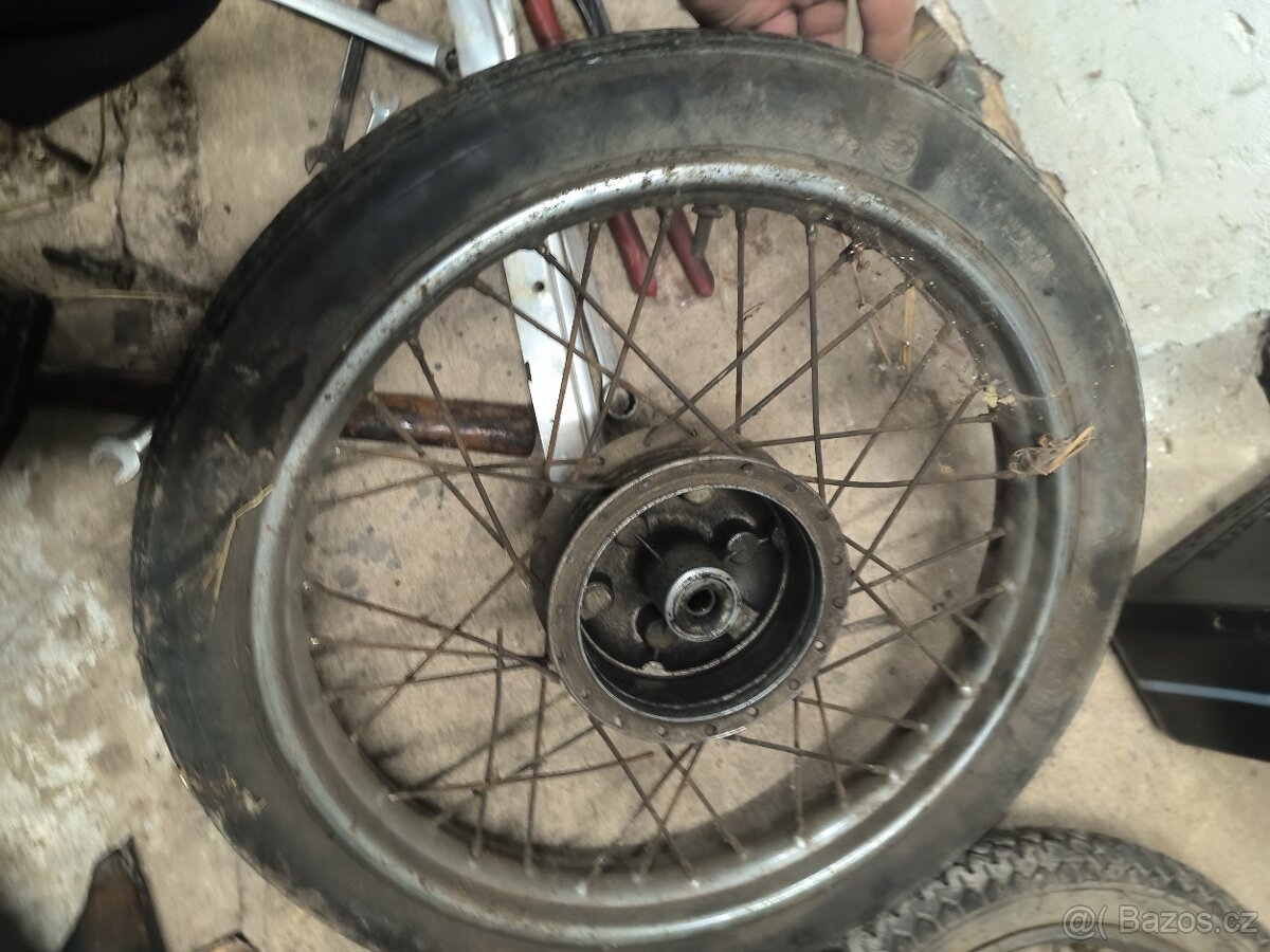 Kola Jawa pionýr 20 21 - 6